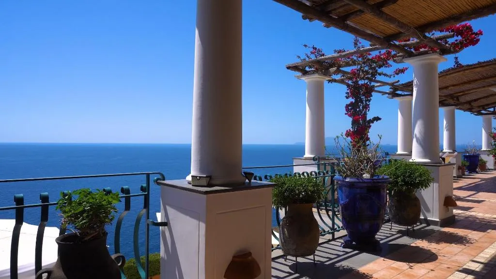 General view, Casa Orrico - Blue Grotto, Naples