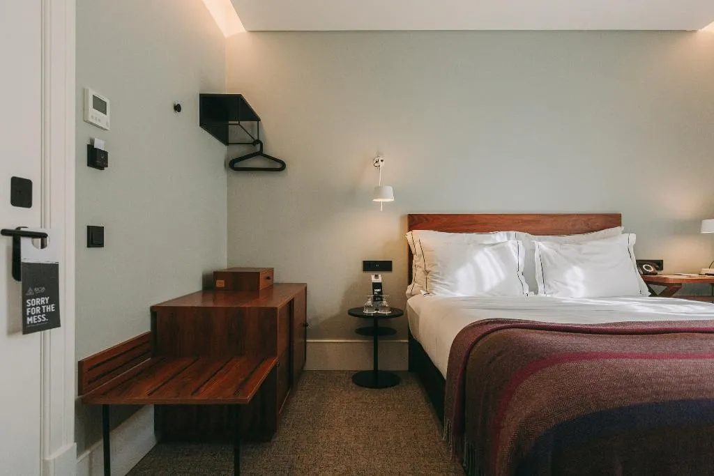 DOUBLE STANDARD Room, 1908 Lisboa Hotel, Lisbon