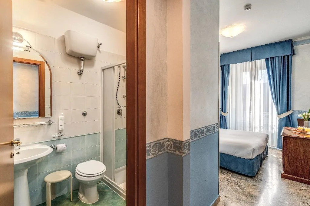 DOUBLE SUPERIOR Room, Hotel Orazia, Rome