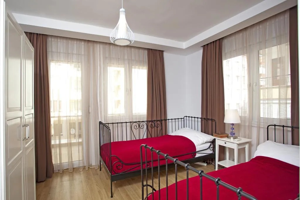 APARTMENT THREE BEDROOMS Room, The Room, Antalya