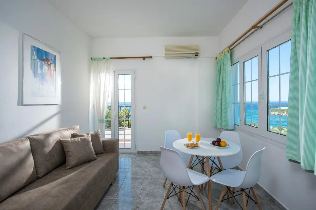 APARTMENT CAPACITY 4 Room, Elenas Beach Garden by Estia, Crete