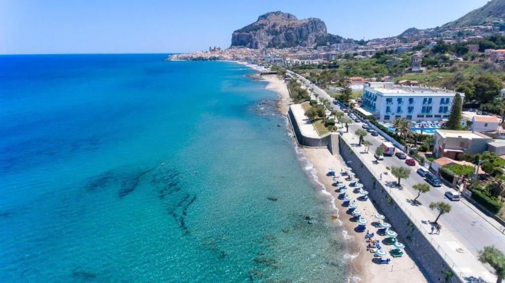 Beach, Hotel Tourist, Palermo