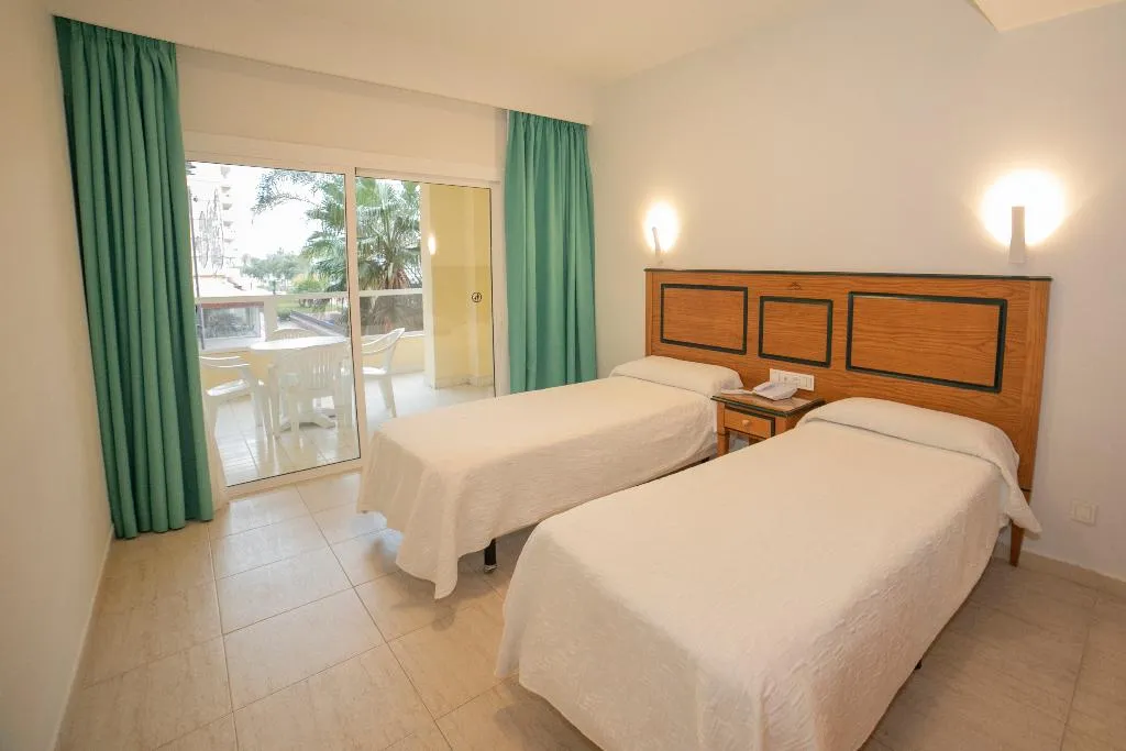 APARTMENT ONE BEDROOM Room, PYR Fuengirola, Costa Del Sol
