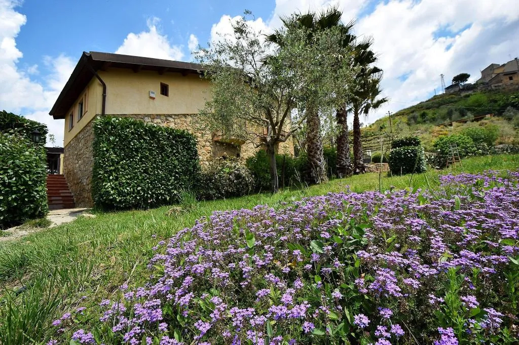 General view, Giucalem La Casa Negli Orti, Catania