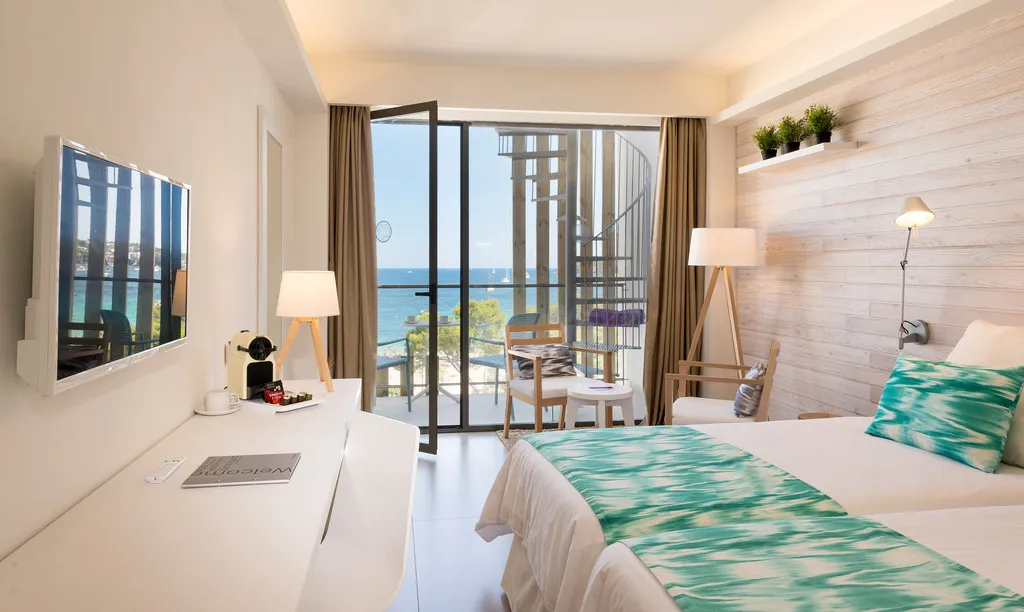 Room, FERGUS Style Palmanova, Majorca