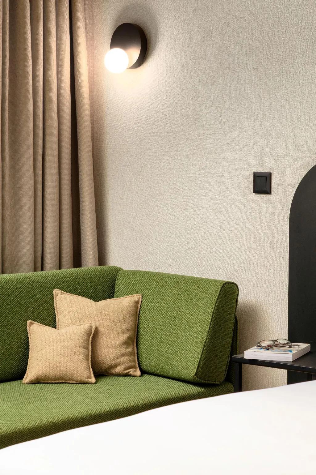 DOUBLE KING SIZE BED Room, Hyatt Place Krakow, Krakow