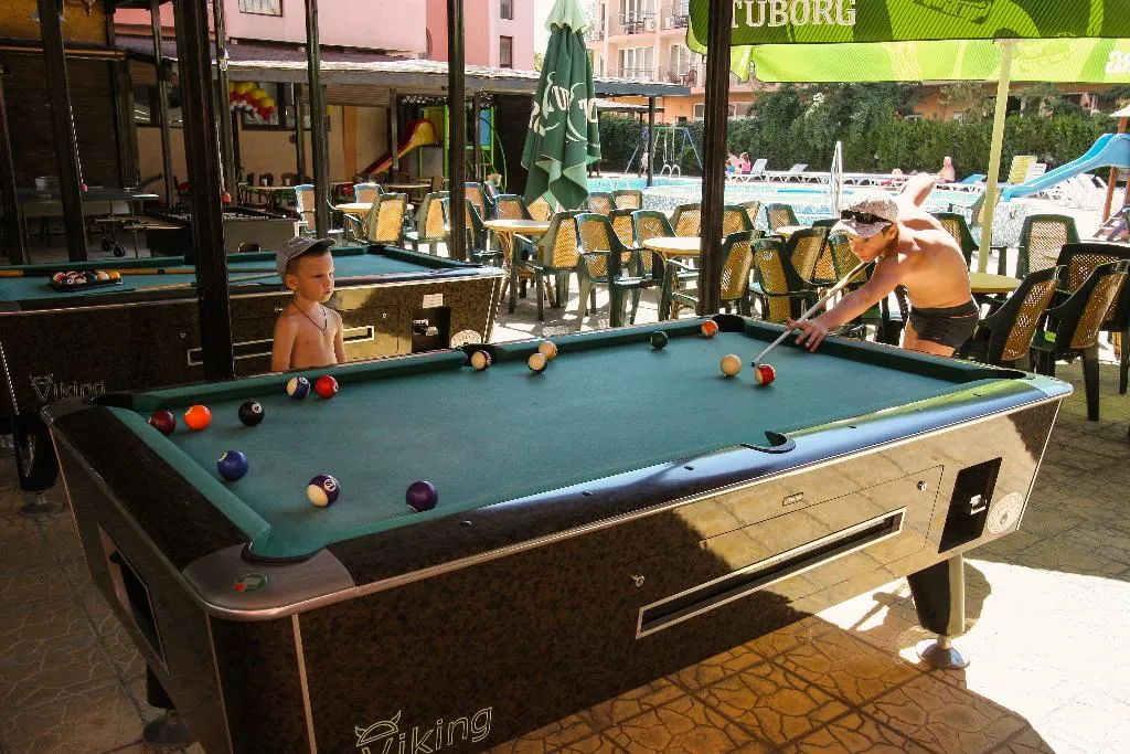 Sports and Entertainment, Izola Paradise, Bourgas