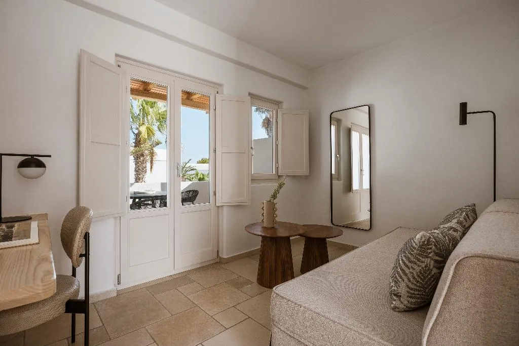 SUITE SUPERIOR Room, Amaria Beach Resort, Athens