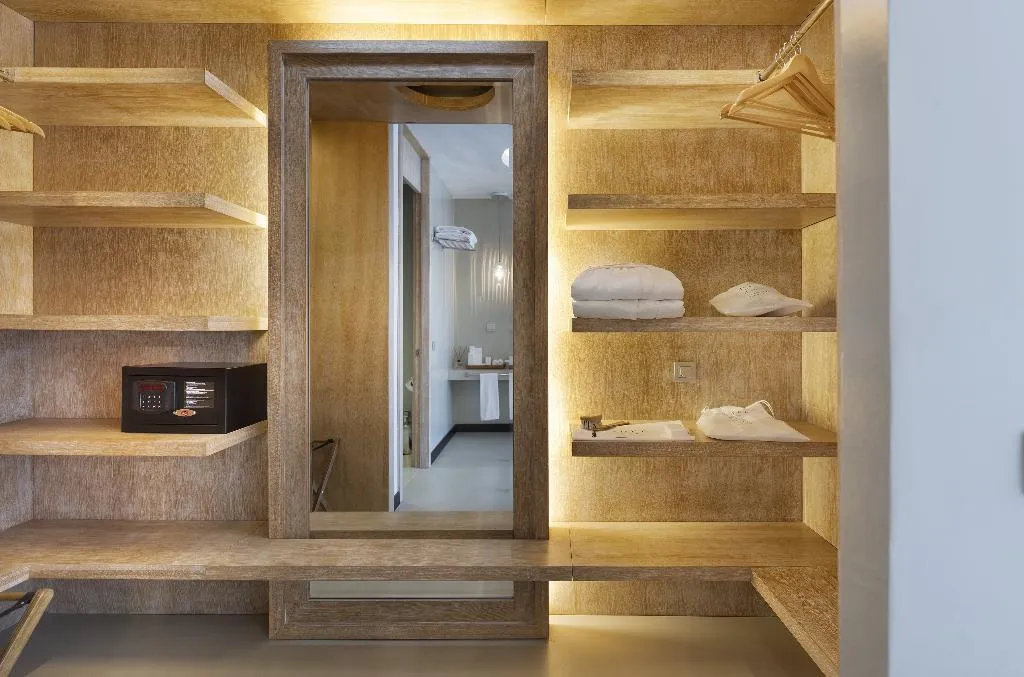 SUITE ONE BEDROOM ONE BATHROOM Room, Cape Bodrum Luxury Hotel & Beach, Bodrum