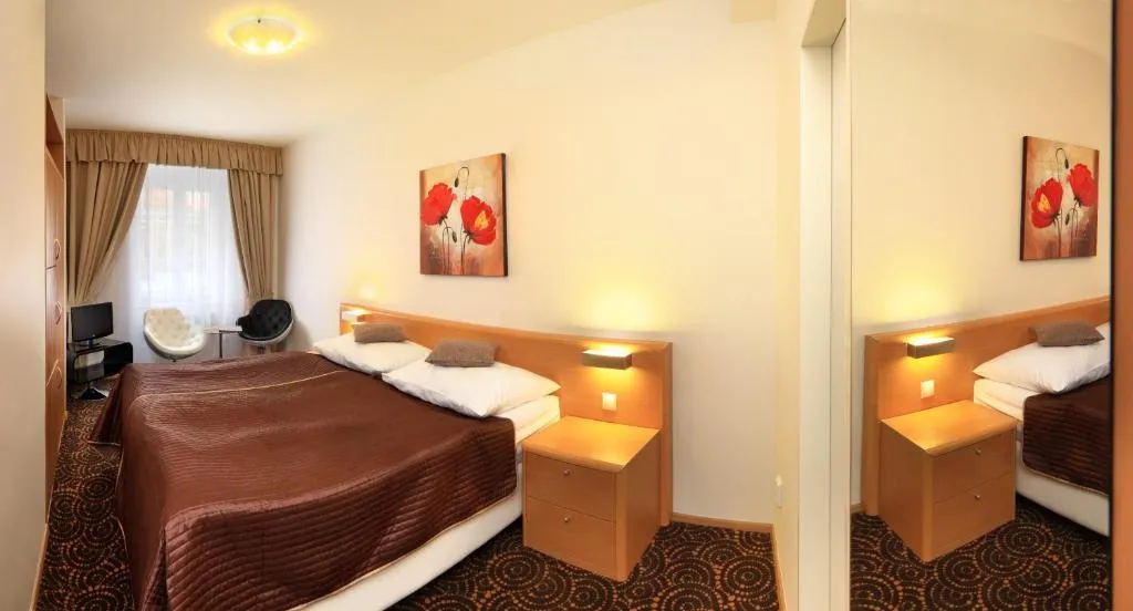 Double or Twin ECONOMY Room, Salvator Superior Apartments, Prague