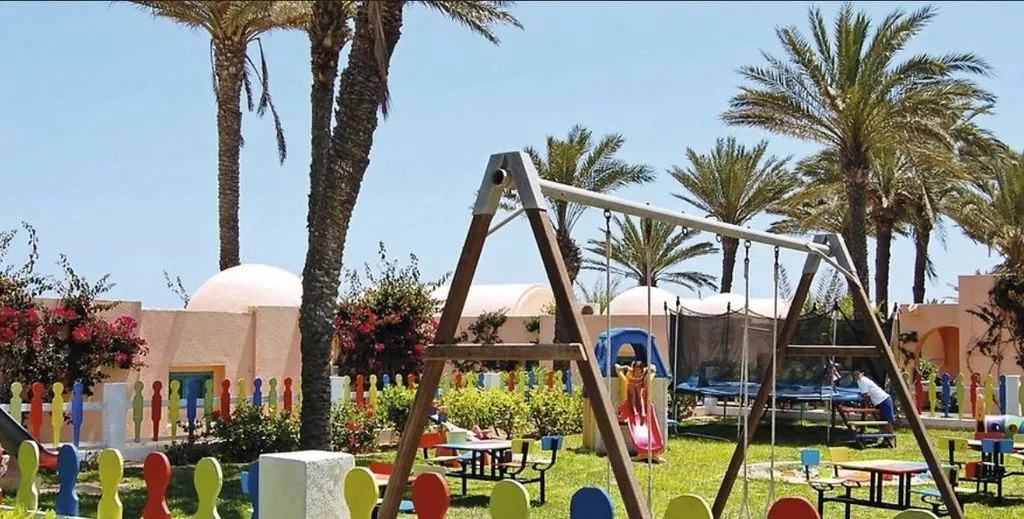 Sports and Entertainment, Oasis Marine, Tunisia