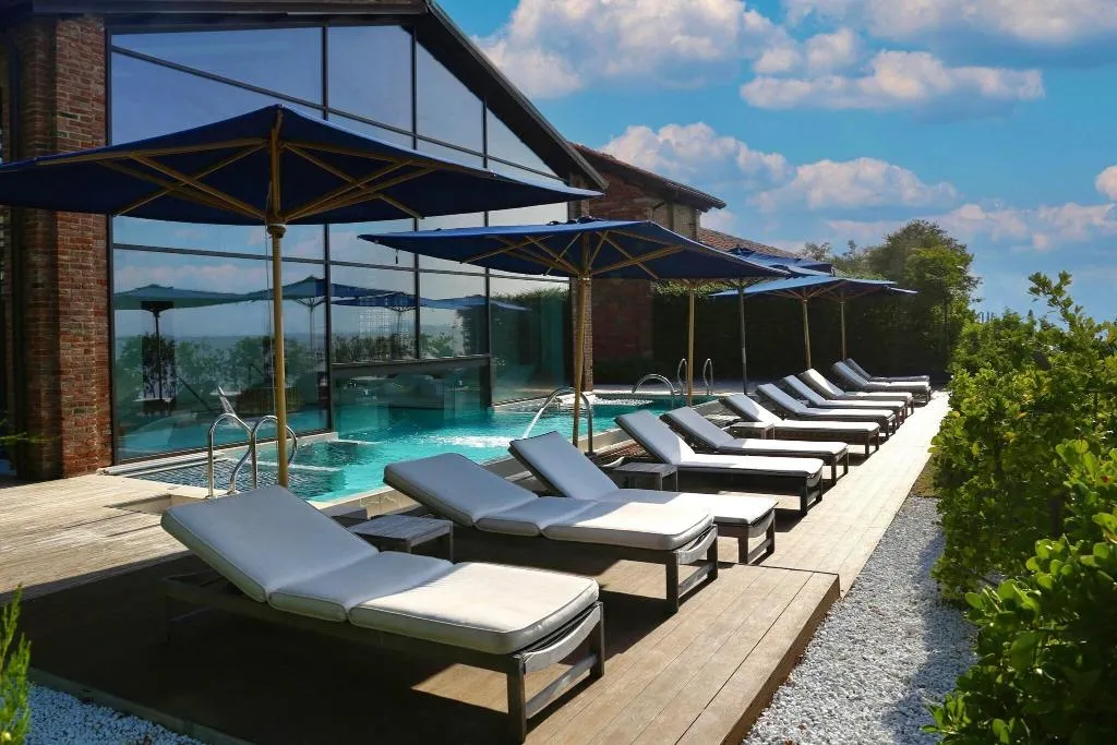 Pool, JW Venice, Venice