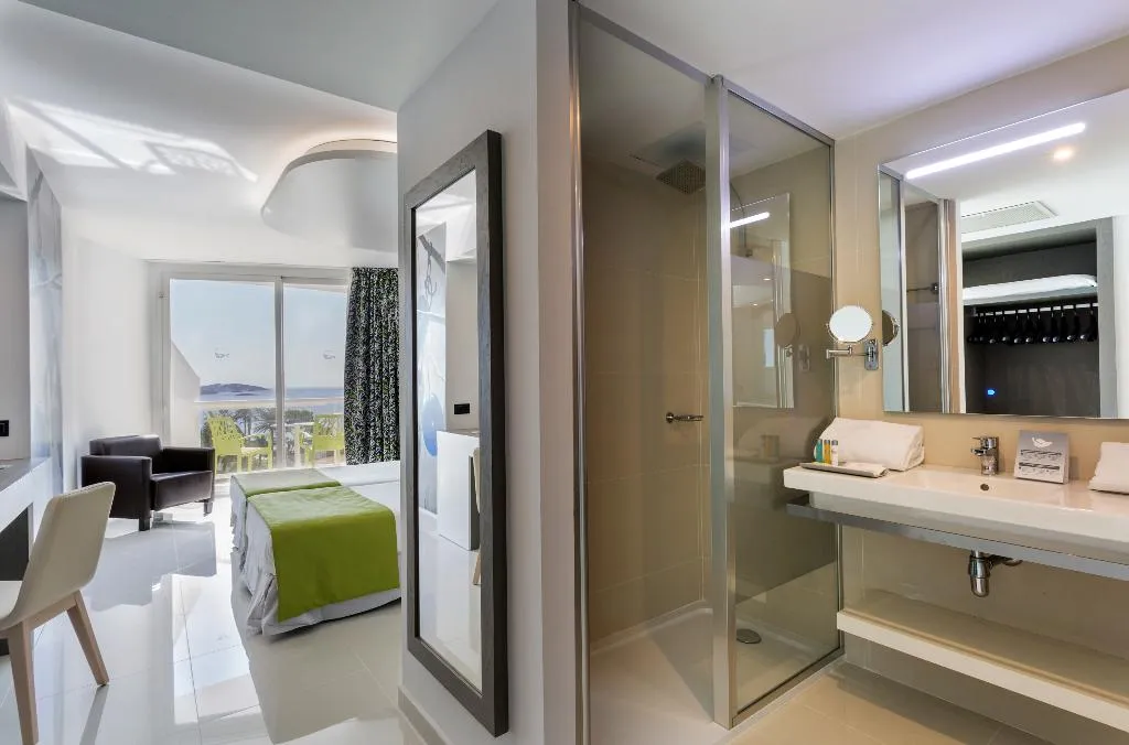 DOUBLE POOL VIEW Room, The Ibiza Twiins, Ibiza
