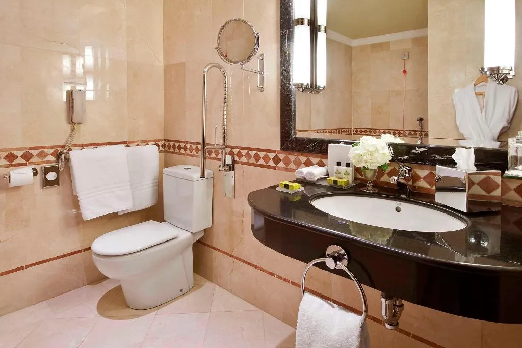TWIN Accessible Room, InterContinental Madrid, Madrid
