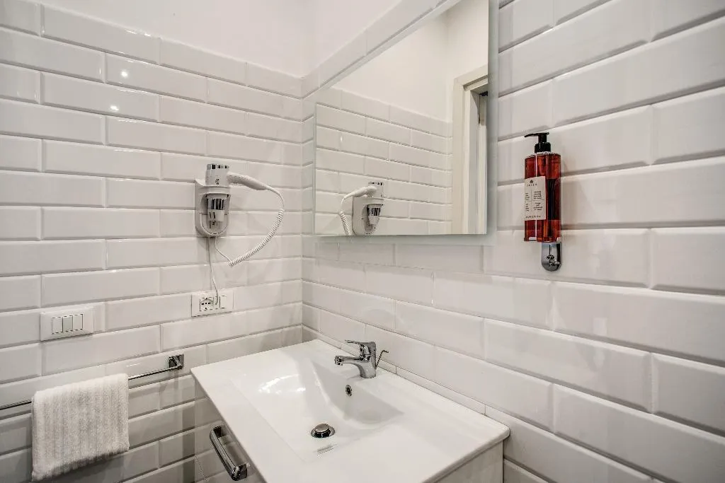 SINGLE STANDARD Room, Apollo Boutique Hotel, Rome