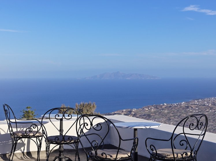 La Maltese Estate, Santorini