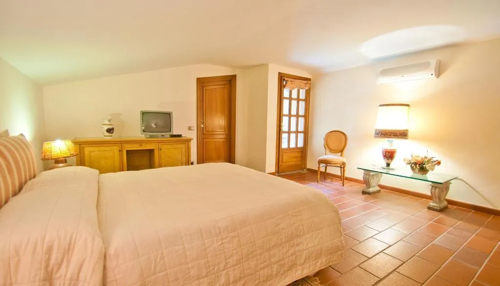 Room, Tenuta Cusmano Villa Resort, Rome