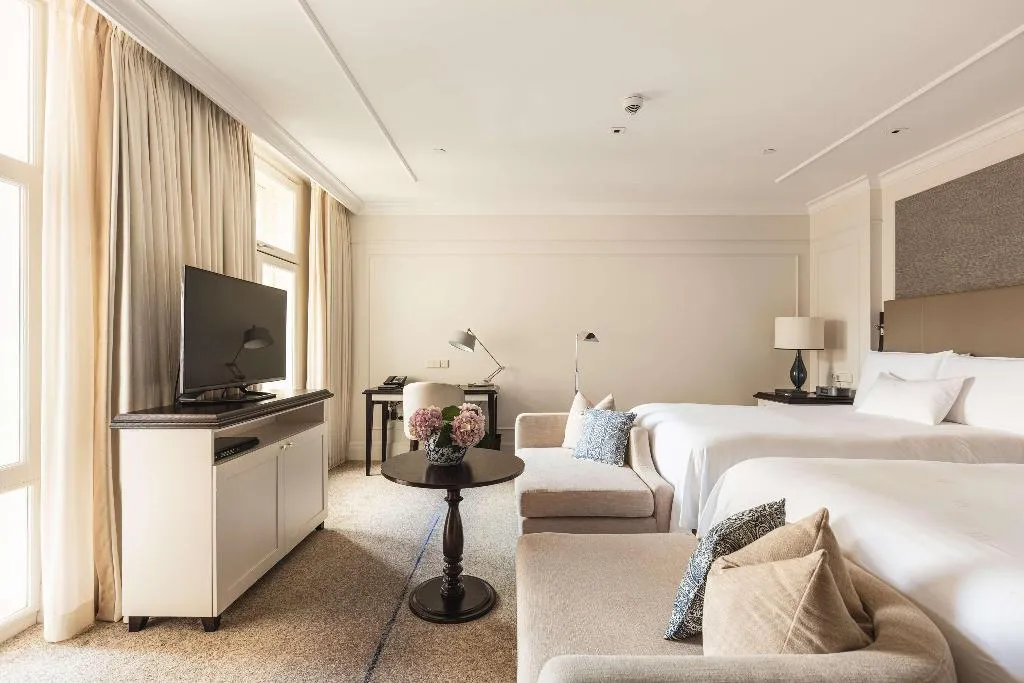 Room, Waldorf Astoria Amsterdam, Amsterdam