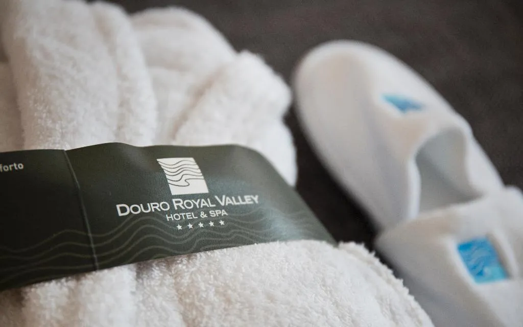 SUITE RIVER VIEW Room, Douro Royal Valley Hotel & Spa, Porto