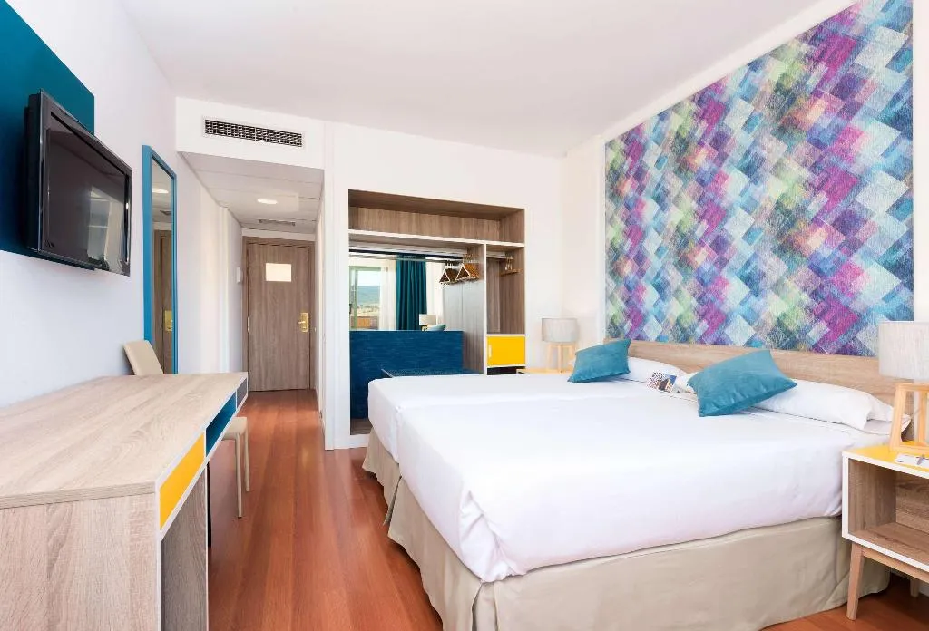 Room WITH BALCONY Room, Guadalajara Conference Center Affiliated By Melia, Madrid
