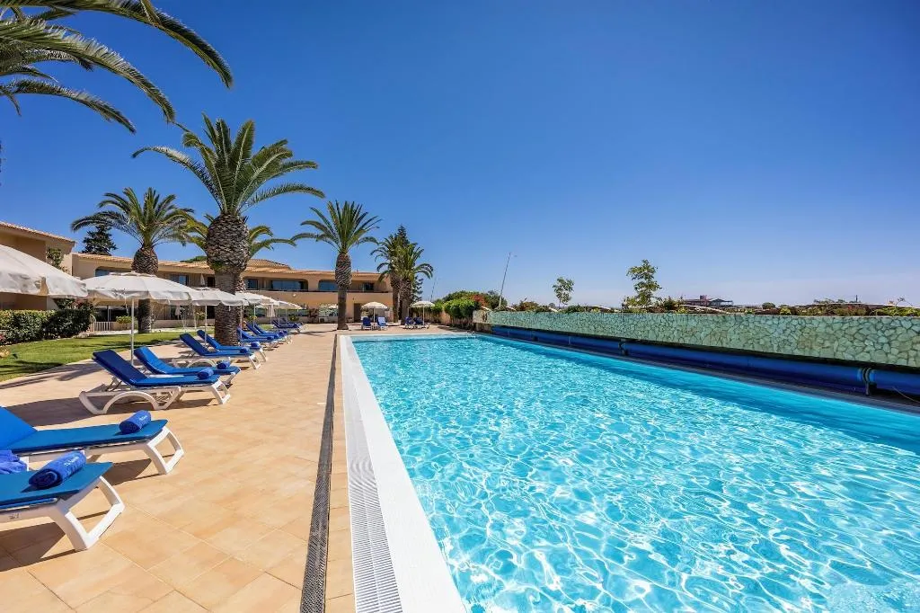 Sports and Entertainment, Vila Palmeira, Algarve