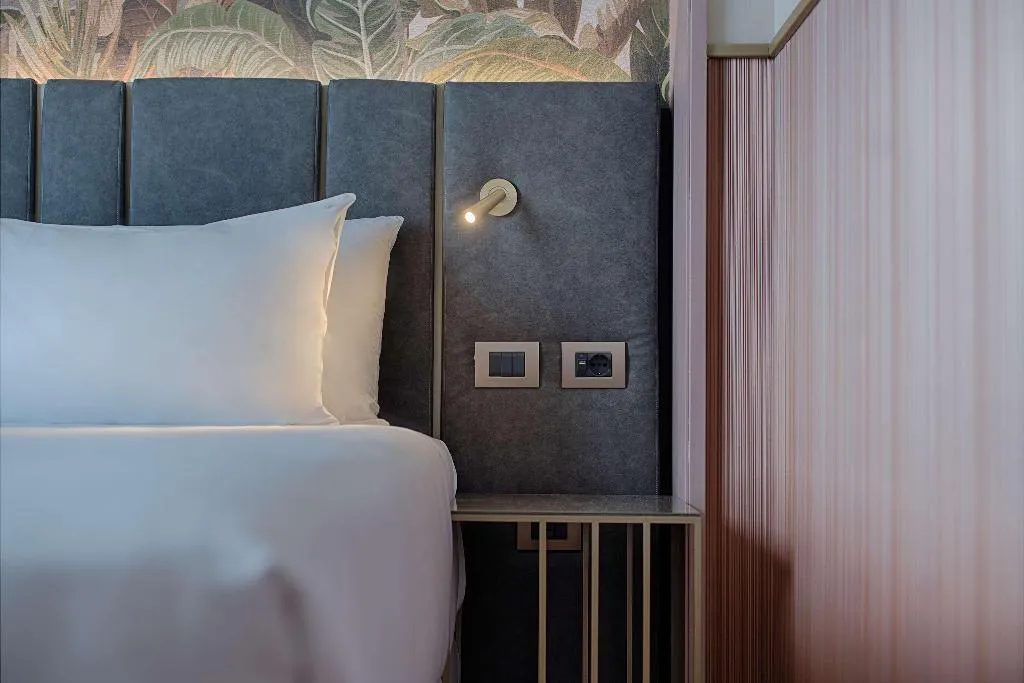 Room, NH Collection Milano Touring, Milan