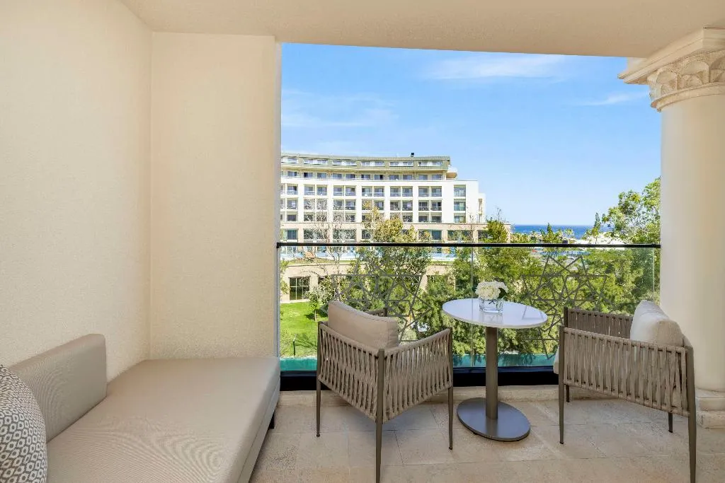 TWIN SUPERIOR GARDEN VIEW Room, Kempinski Hotel The Dome, Antalya