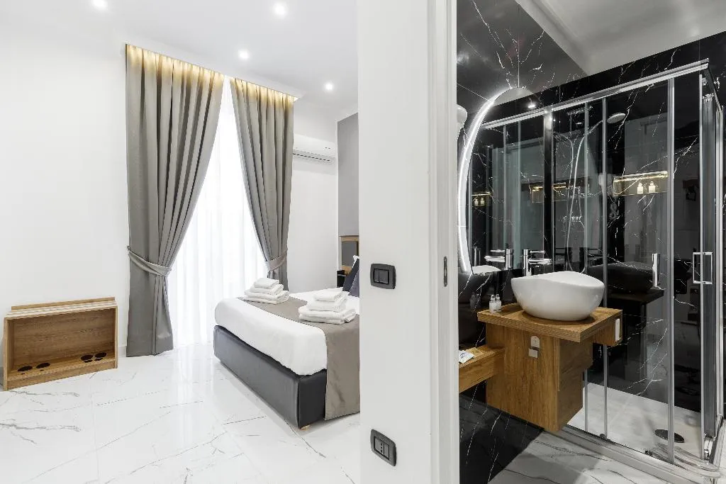 DOUBLE MOUNTAIN VIEW Room, Sant'Angelo Suites, Naples