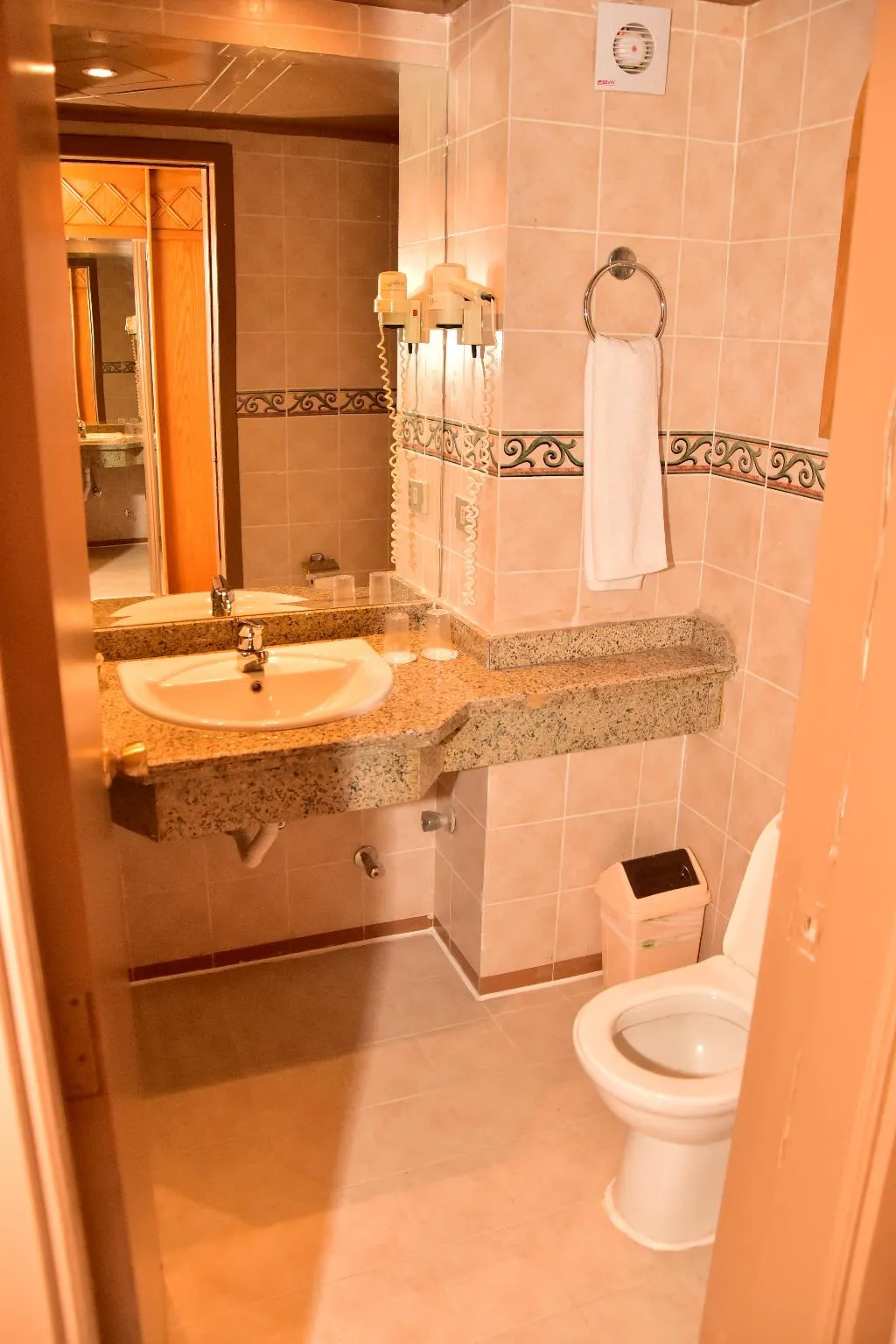 SINGLE POOL VIEW Room, Dive Inn Resort, Red Sea Riviera