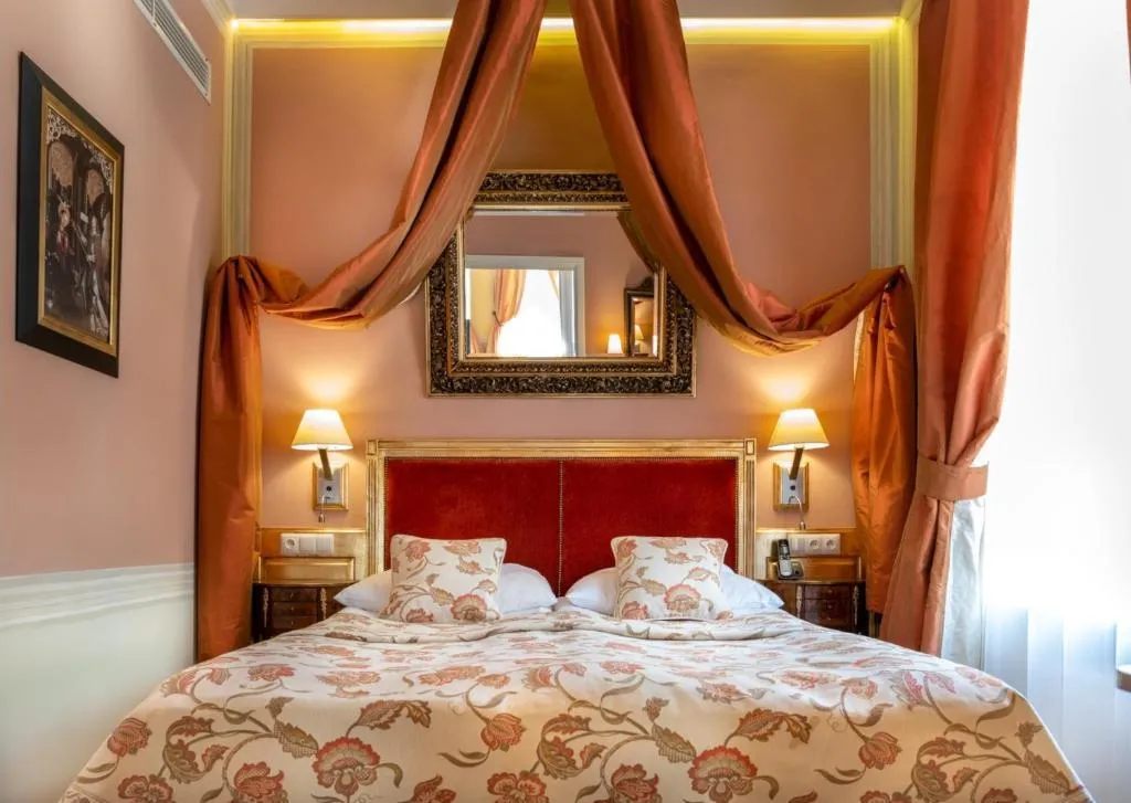 SUITE DELUXE Room, Hotel Polski Pod Białym Orłem, Krakow