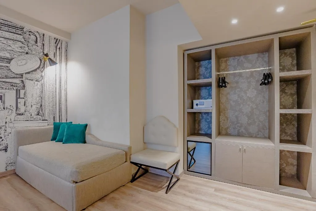TRIPLE EXECUTIVE Room, Grand hotel Mediterraneo, Florence