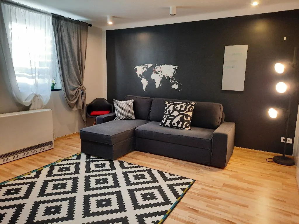 APARTMENT WITH DOUBLE BED Room, Lorf Hostel&Coffee, Krakow