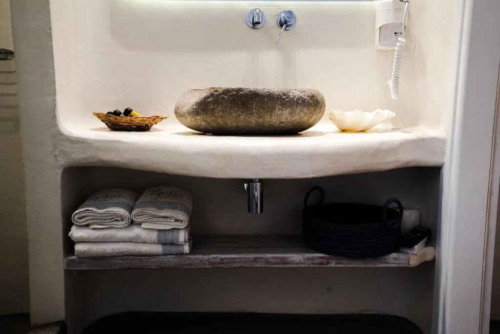 Room, Flaskos Suites, Mykonos