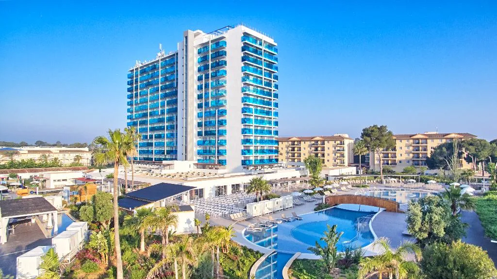 General view, BG Tonga Tower Design Hotel & Suites, Majorca