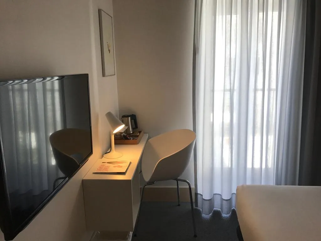 Room STANDARD Room, Hotel Convento do Salvador, Lisbon