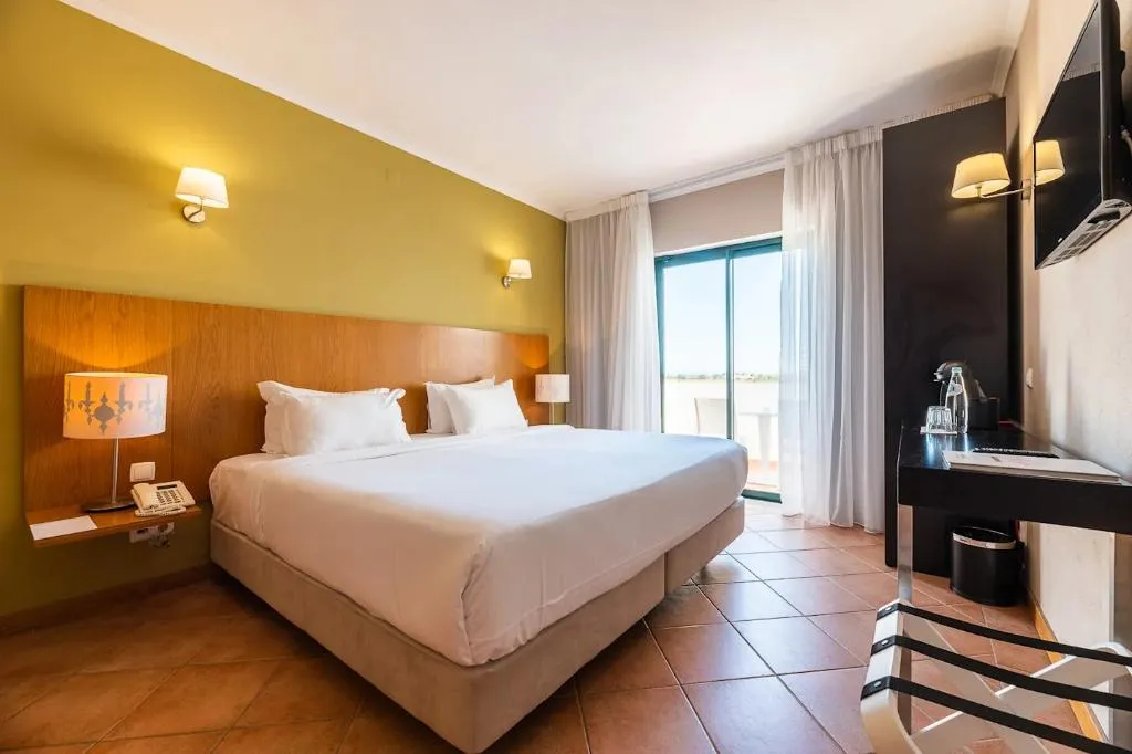 DOUBLE STANDARD Room, Vale d'el Rei Hotel & Villas, Algarve