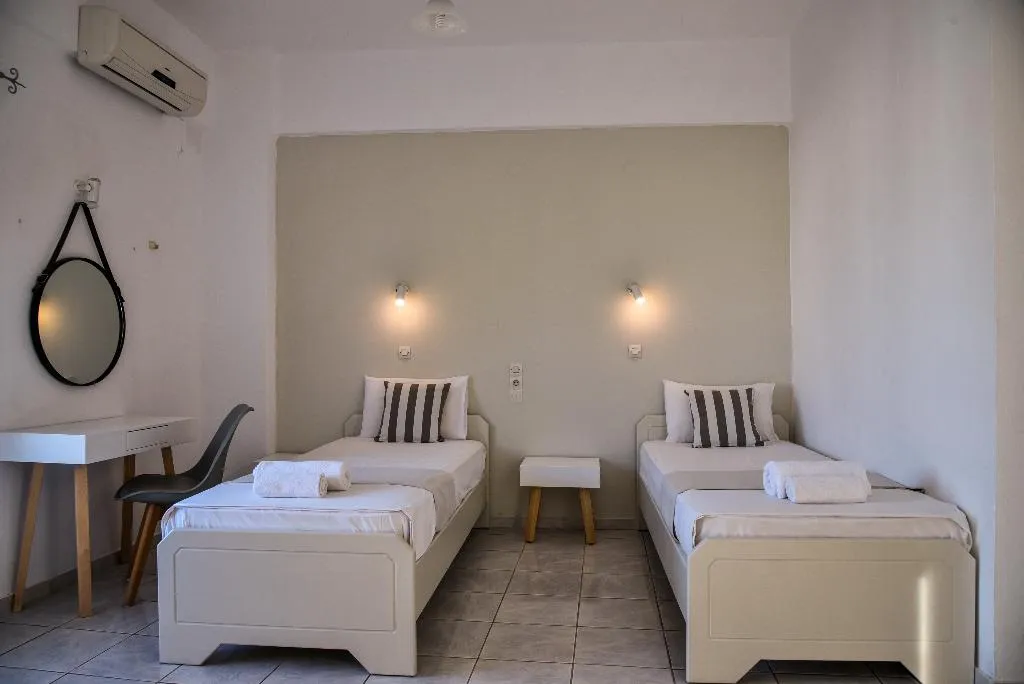 STUDIO CAPACITY 2 Room, Iraklis, Crete