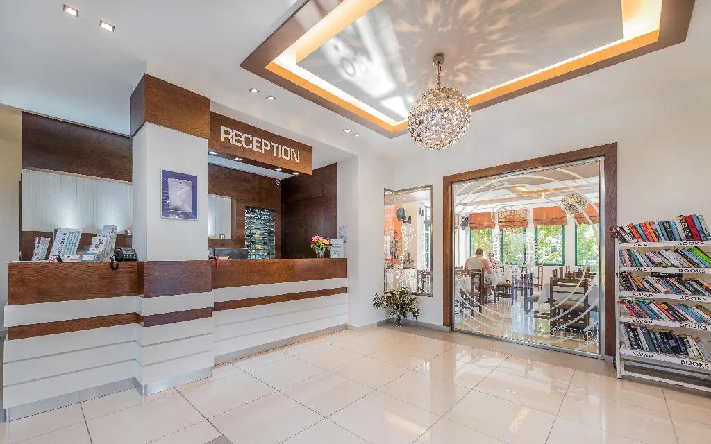 Lobby, Oscar, Zante