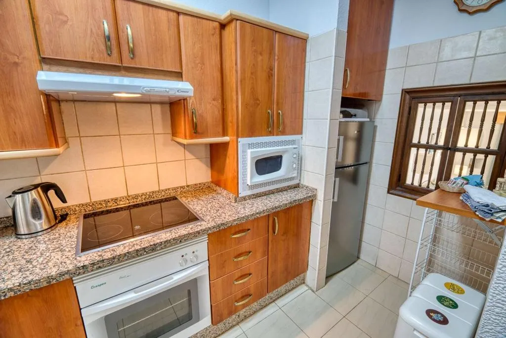 APARTMENT TWO BEDROOMS Room, Las Rosas, Tenerife