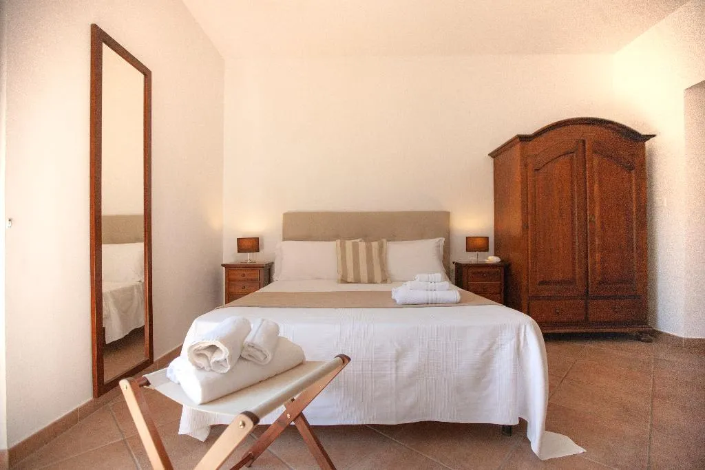 QUADRUPLE SUPERIOR WITH BALCONY Room, Il Carmine, Palermo