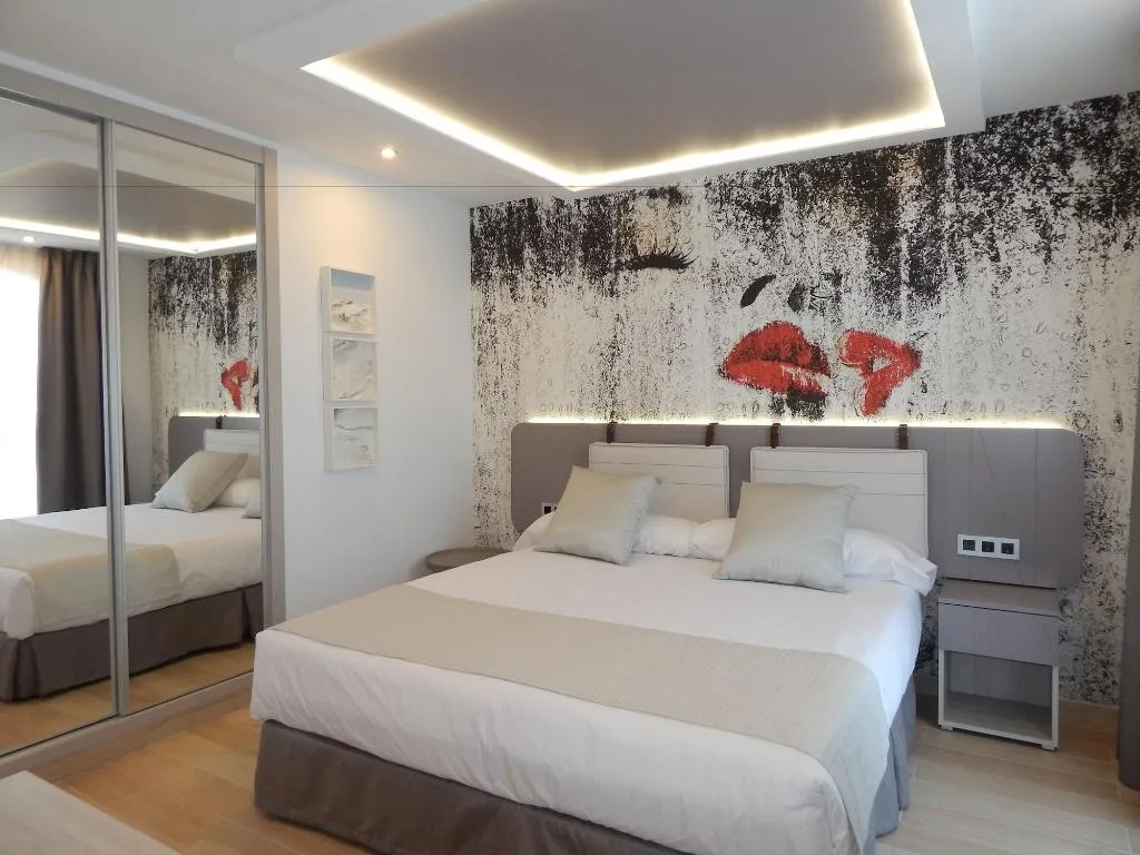 Room, Hostal Doña Carmen, Costa Del Sol