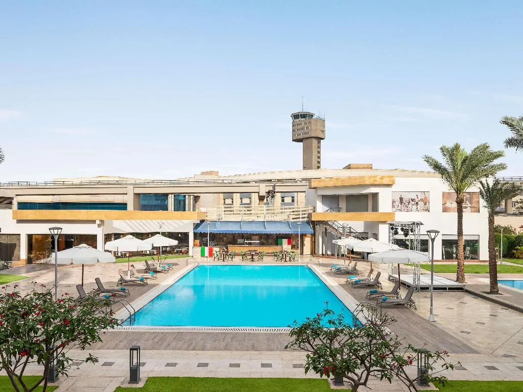 TWIN SUPERIOR Room, Novotel Cairo Airport, Cairo