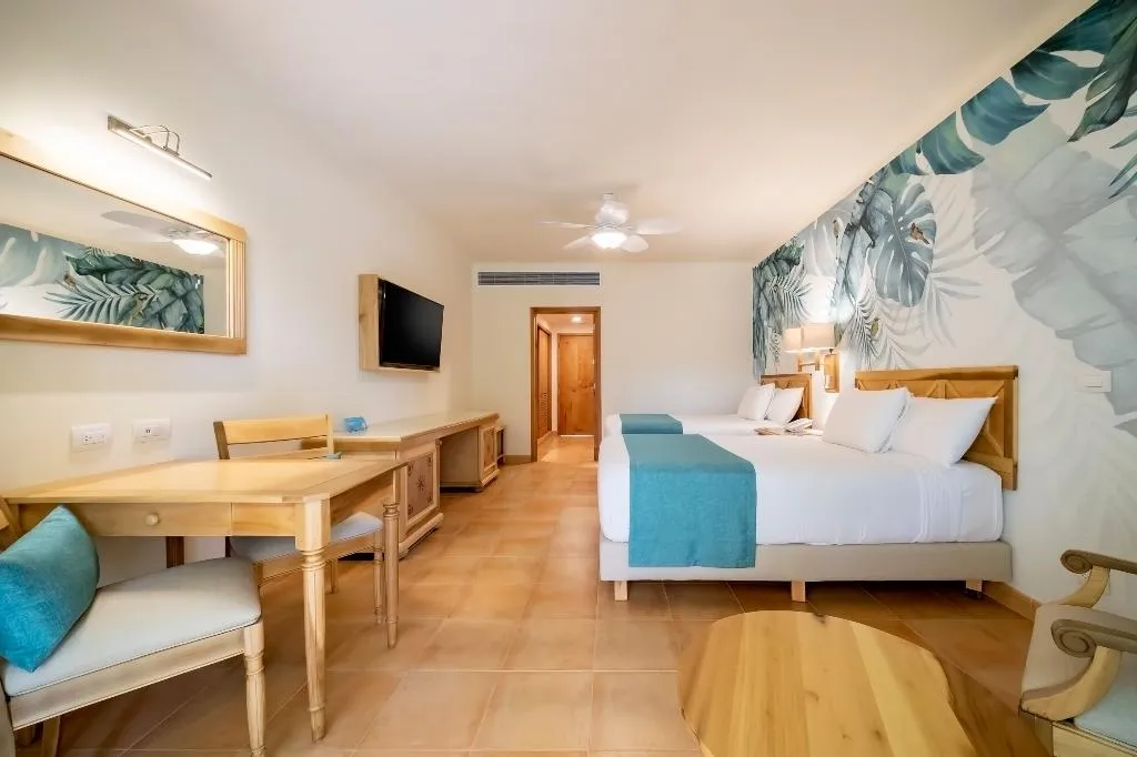 JUNIOR SUITE STANDARD Room, Iberostar Selection Paraiso Lindo All Inclusive, Cancun Area