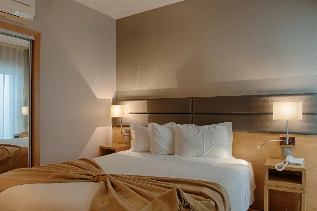 TRIPLE STANDARD Room, Oslo Coimbra, Porto