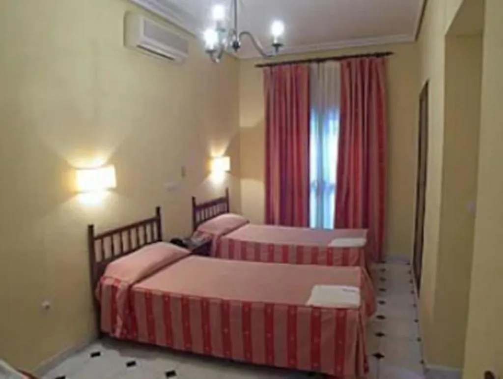 Room, Hostal Atenas, Seville