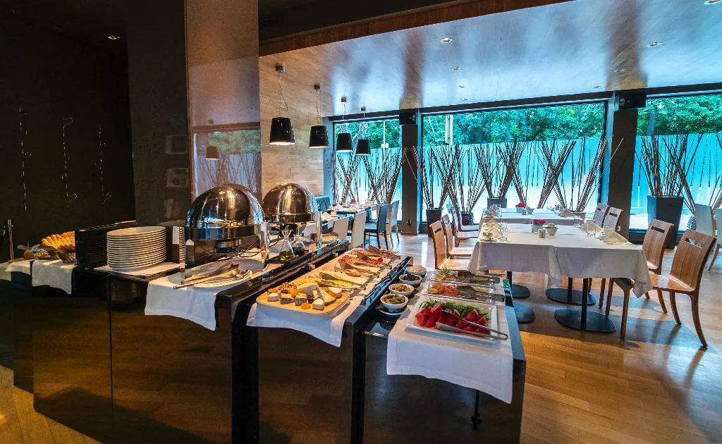 Restaurant, Modus, Varna