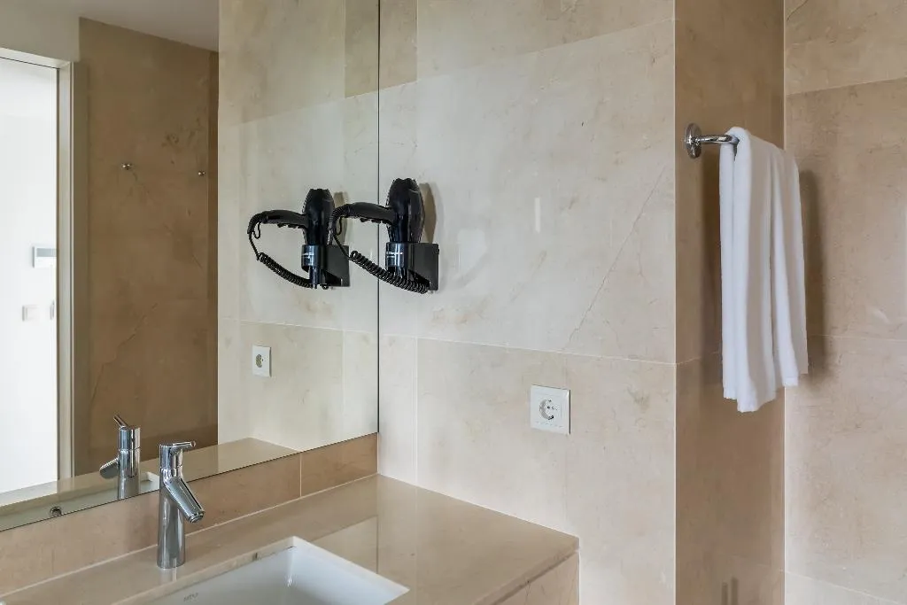 TWIN STANDARD Room, Oporto Airport & Business Hotel, Porto