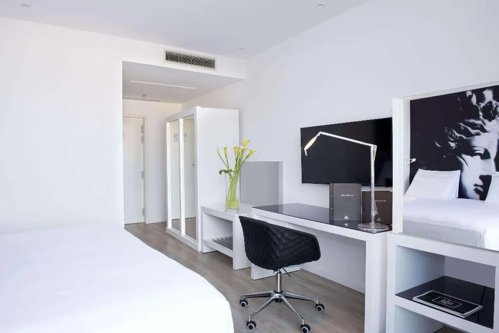 Room, Hilton Sorrento Palace, Naples