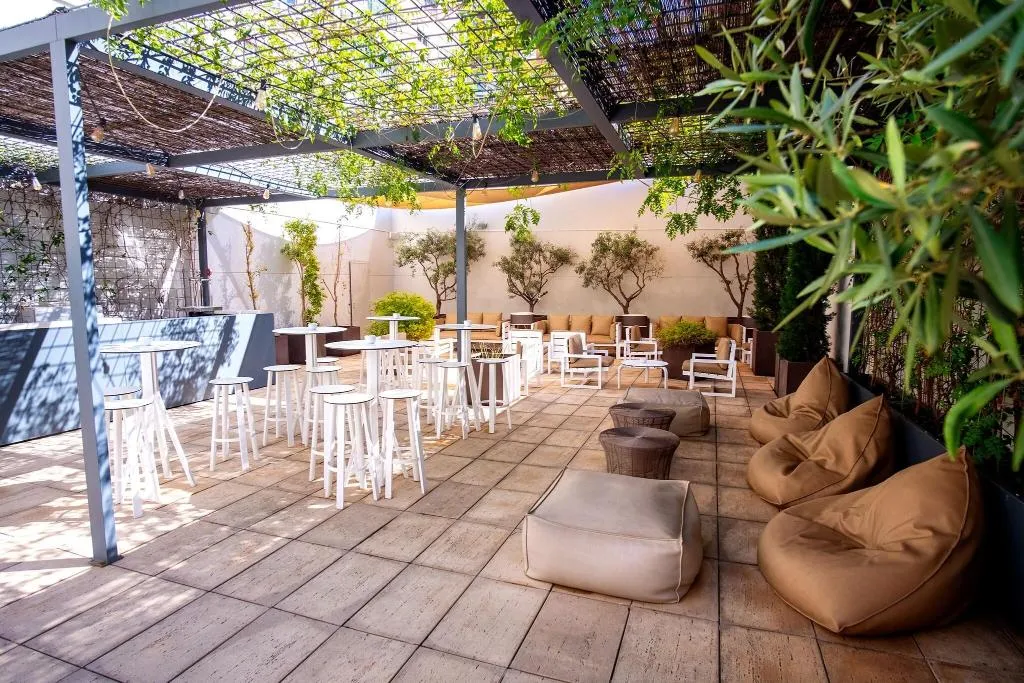 Terrace, Hotel Vilamari, Barcelona