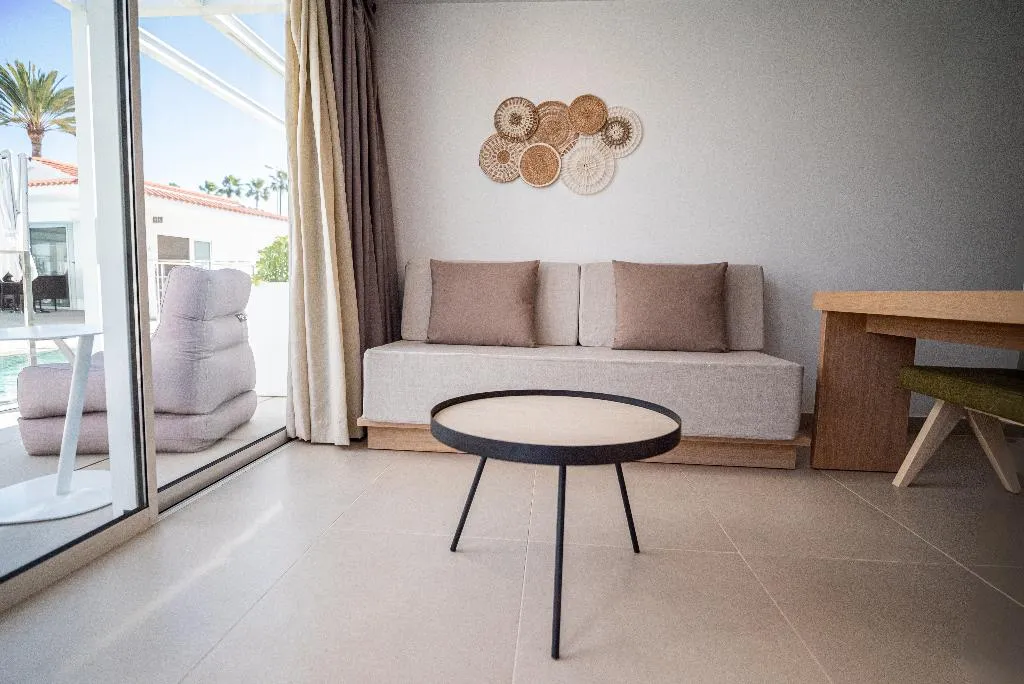 JUNIOR SUITE CAPACITY 3 Room, HL Miraflor Suites, Gran Canaria
